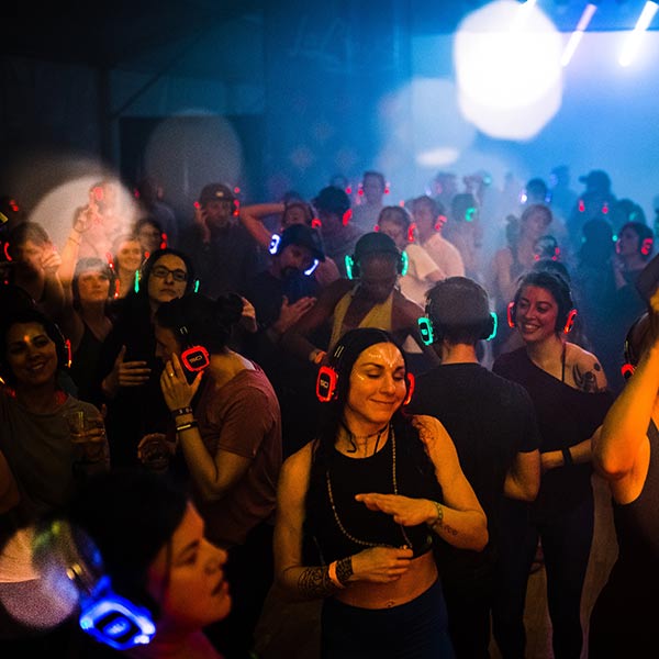 silent-disco-ecstatic-dance-1